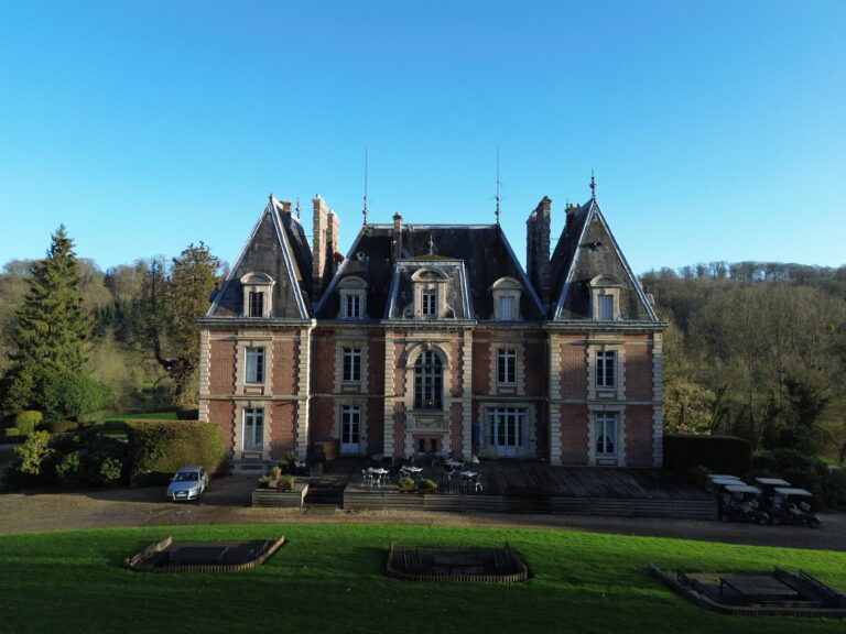 Toiture vue par drone
