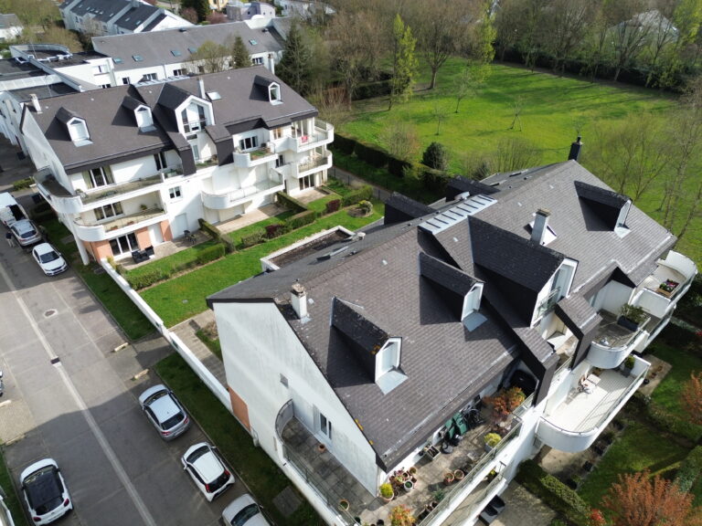 Toiture vue par drone
