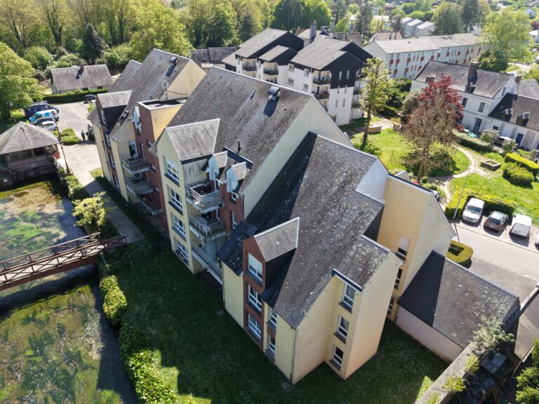 Toiture vue par drone