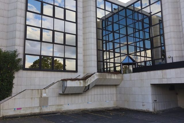 Façade traitée en hauteur par drone