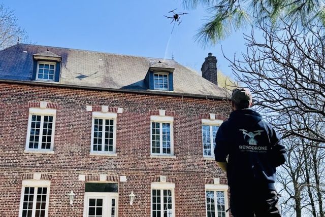 Façade nettoyée par drone