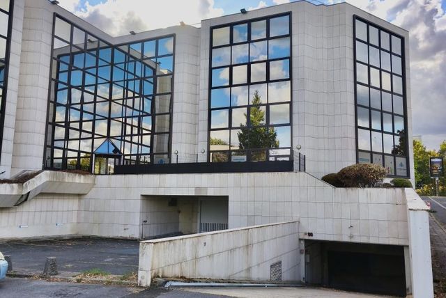 Nettoyage de façade vitrée en hauteur